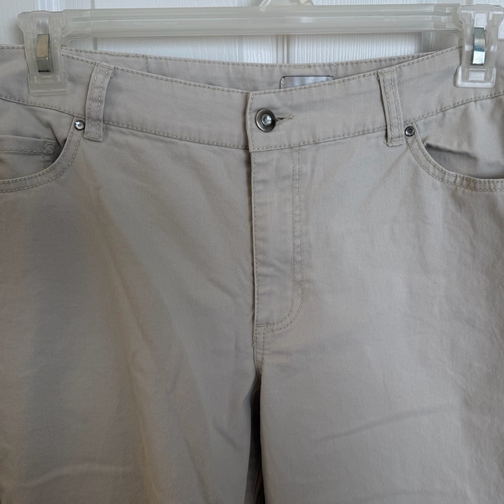 Chico’s Platinum Beige Cotton Stretch Jeans Sz 3 (16) - Picture 2 of 9